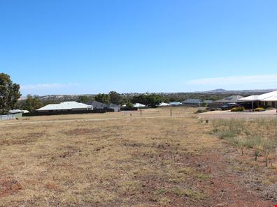 32 Oakover Place, Northam WA 6401