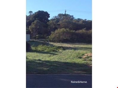 35 Portmarnock Circle, Halls Head WA 6210