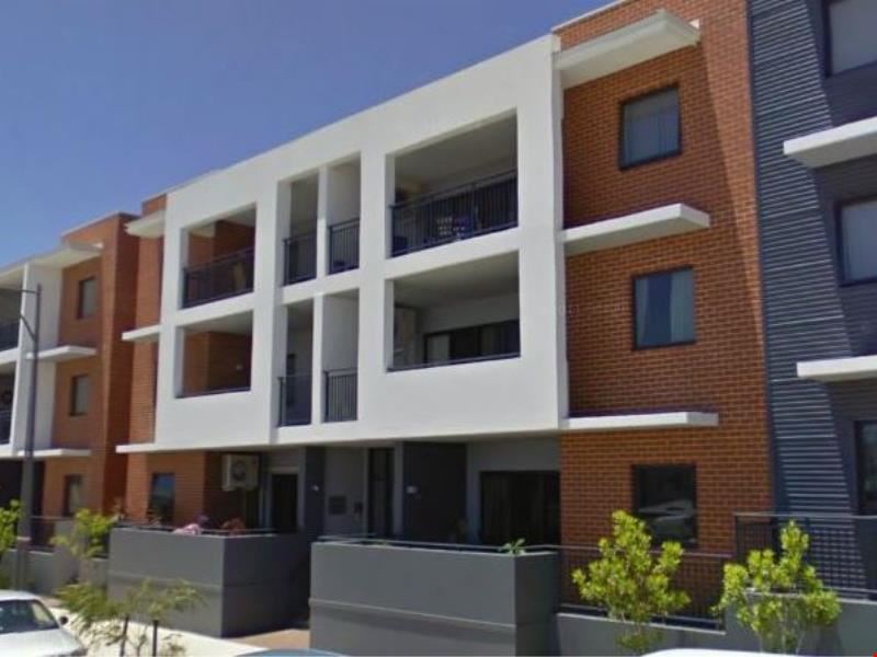 51/2 Stockton Bend, Cockburn Central WA 6164