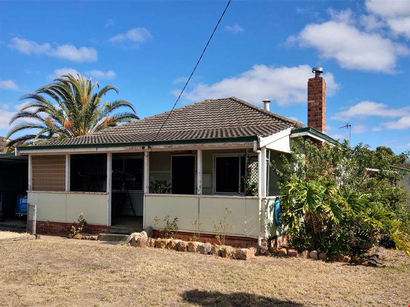 5 EGGERS PLACE, Lake Grace WA 6353