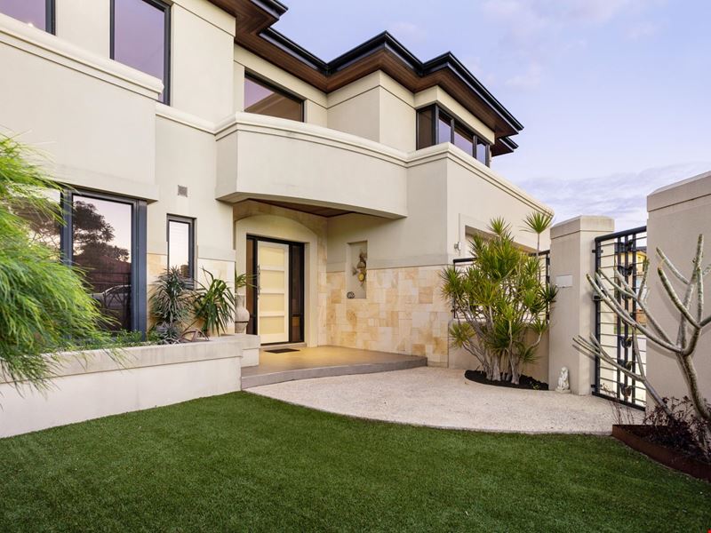 12A Sulman Ave, Salter Point WA 6152