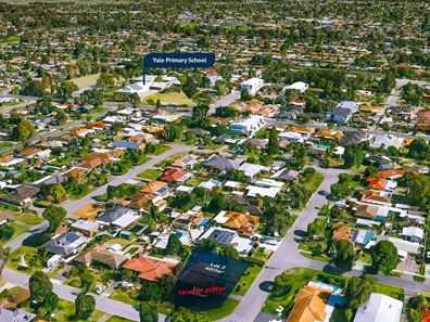 2/2 Anderson Way, Thornlie WA 6108