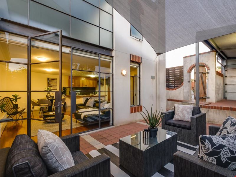 1/150 Cambridge Street, West Leederville WA 6007