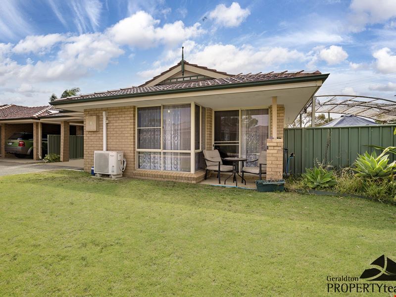 2/1 Levett Road, Walkaway WA 6528