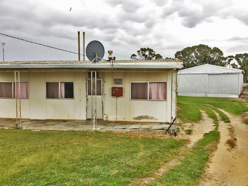 32 Bonham Street, Leeman WA 6514
