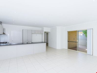 64 Ashbourne Avenue, Ridgewood WA 6030