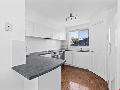 1 LARWOOD ELBOW, Seabird WA 6042