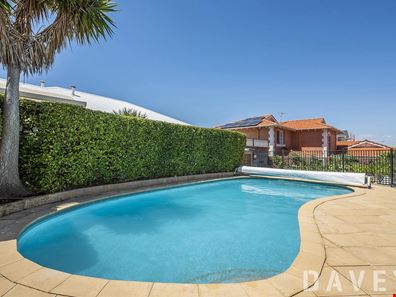 25 Mary Street, Watermans Bay WA 6020