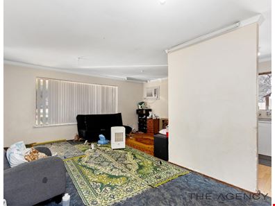 18 Watsonia Street, Maddington WA 6109