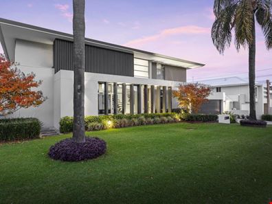 16 Moulden Avenue, Yokine WA 6060