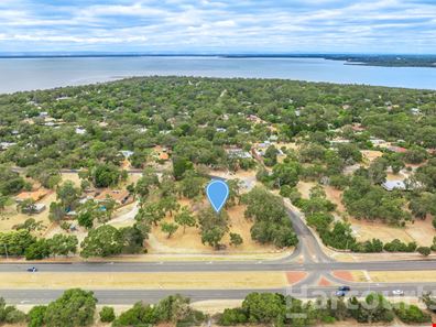 2 Pleasant Grove Circle, Falcon WA 6210