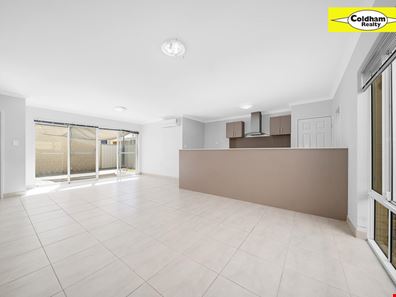 2/30 Raleigh Street, Belmont WA 6104