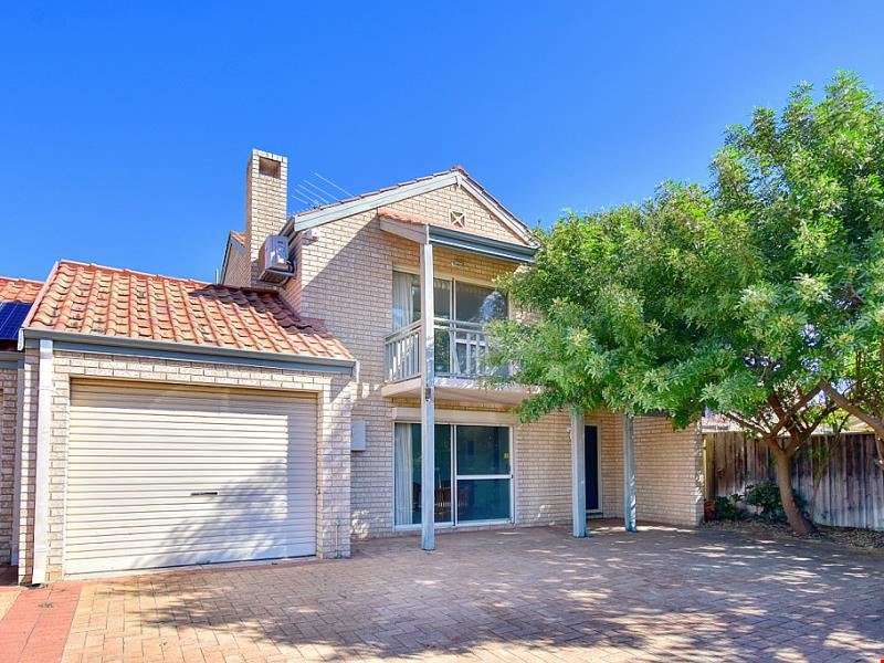 28 Lakefront Circle, The Vines WA 6069