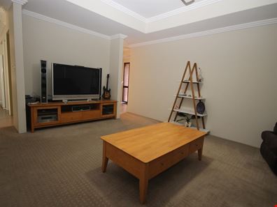 18 Kalang Way, Millbridge WA 6232