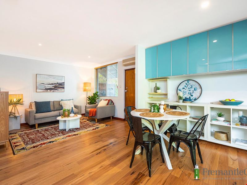 27A Watkins St, White Gum Valley WA 6162