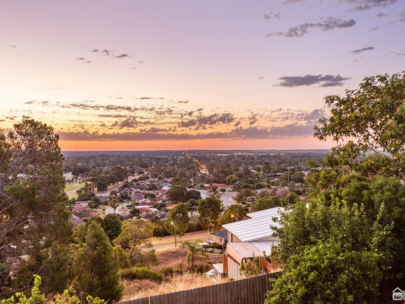 22 Wangoola Terrace, Mount Nasura WA 6112