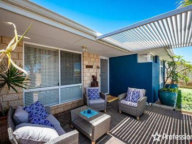 25 Lugger Outlook, Glenfield WA 6532
