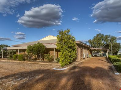 53 Shadbolt Street, Mukinbudin WA 6479