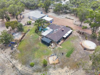54 Woodland Parade, Stake Hill WA 6181
