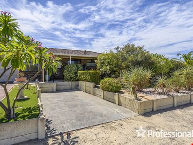 1 Benbullen Blvd, Kingsley WA 6026