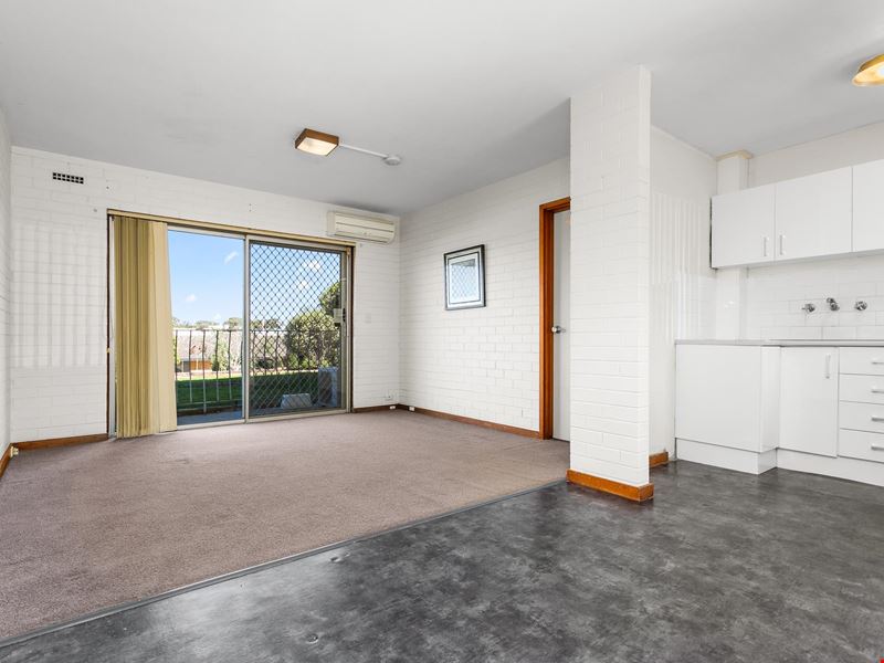 48/15 Glendower Way, Spearwood WA 6163