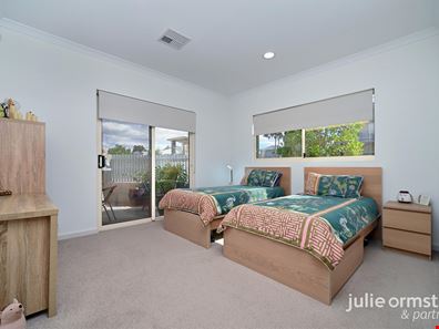 5 Moray Grove, Gnangara WA 6077
