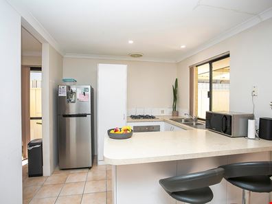 4/36 Loton Avenue, Midland WA 6056