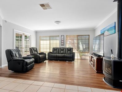 6 Langley Place, Somerville WA 6430