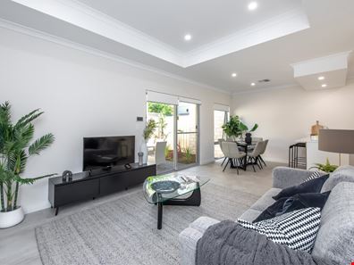 142B Odin Road, Innaloo WA 6018