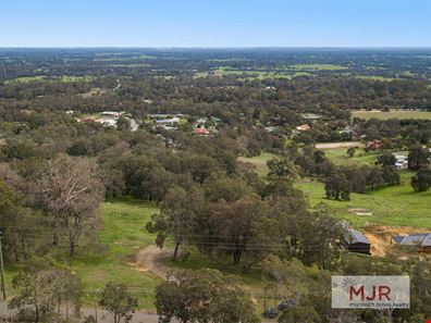 Lot 215 Selkirk Road, Serpentine WA 6125
