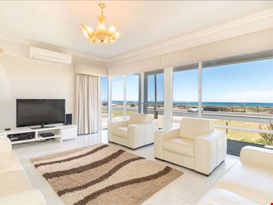 55 Cunliffe Street, Lancelin WA 6044