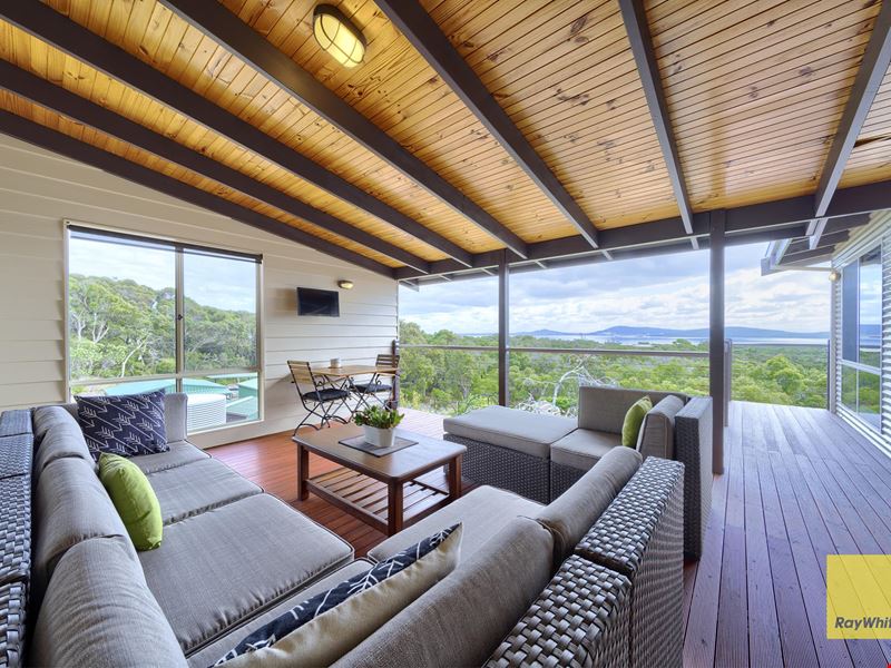 66 McBride Road, Goode Beach WA 6330