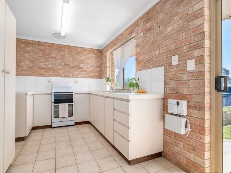 2/61 Waldeck St, Geraldton WA 6530