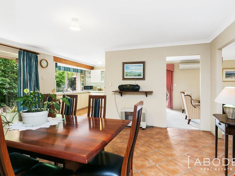 69a Lamond Street, Alfred Cove WA 6154