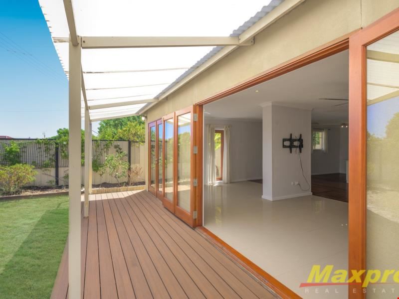 15 Westbourne Way, Lynwood WA 6147