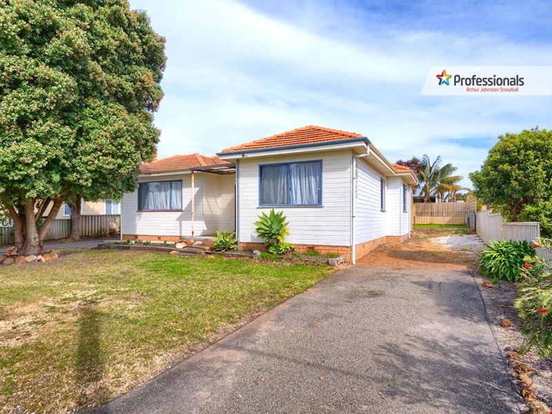 59b McKail Street, Orana WA 6330