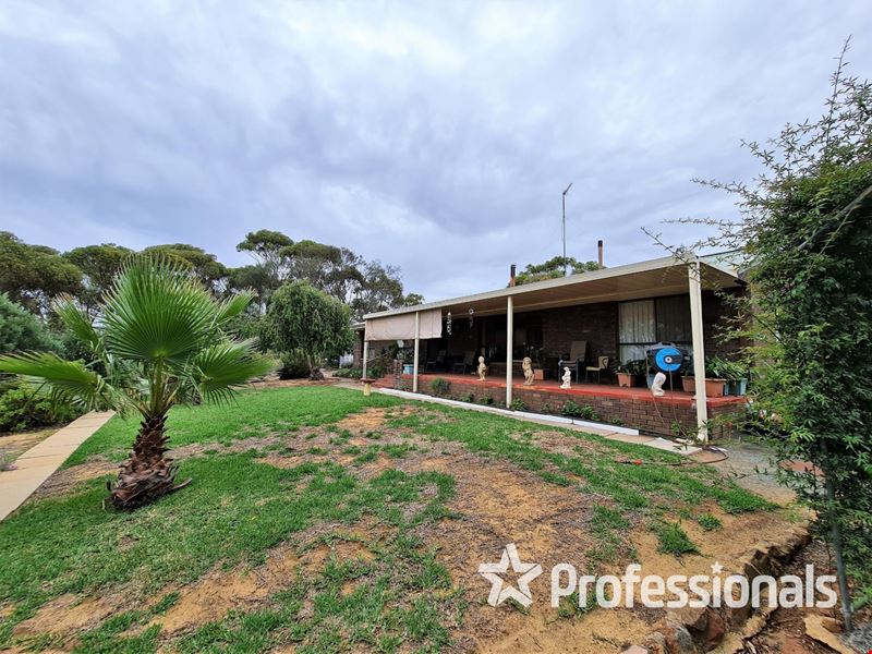 57 Carton Street, Cuballing WA 6311