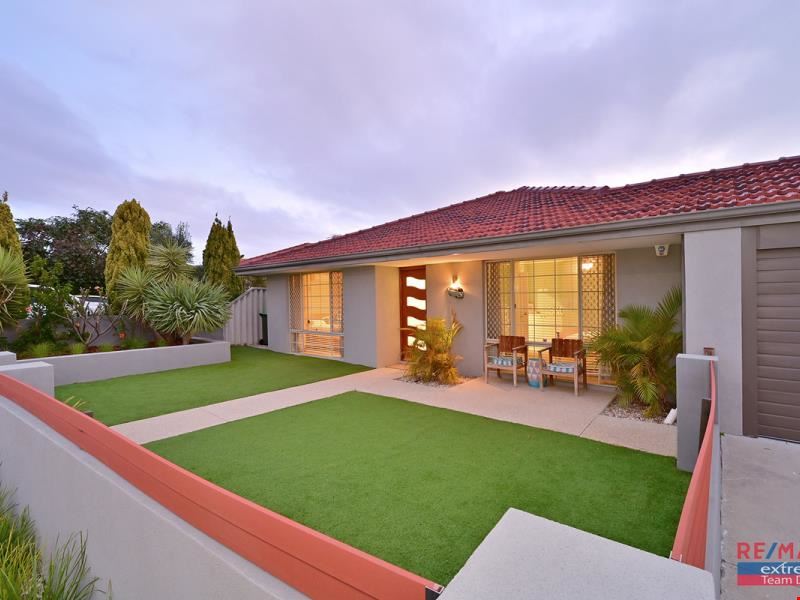 6 Prudhoe Mews, Ridgewood WA 6030