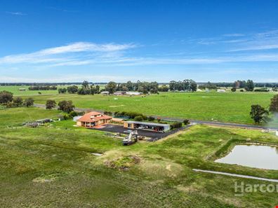 36 Avoca Retreat, North Dandalup WA 6207
