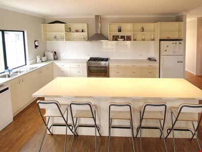 13 Pethick Loop, Green Head WA 6514