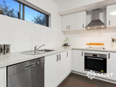 5/155 Stock Road, Attadale WA 6156