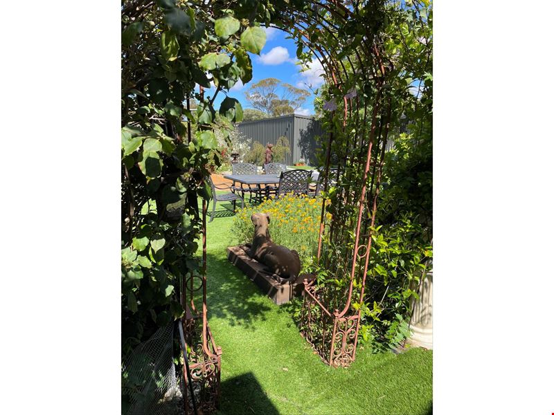 73 FORREST STREET, Beverley
