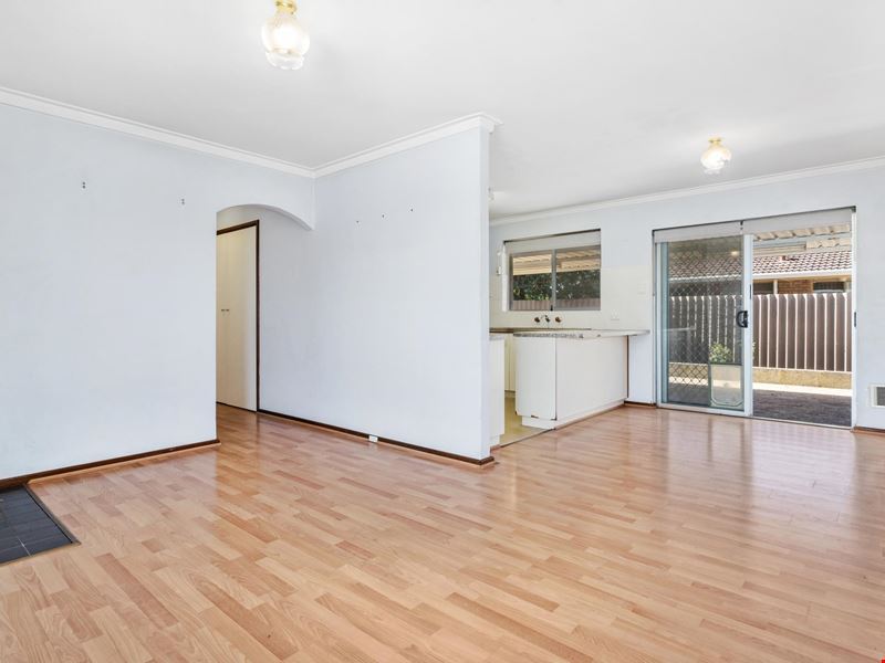 2/52 Ivanhoe Street, Bassendean WA 6054
