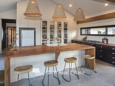 36 Hazelbrook Rise, Yallingup WA 6282
