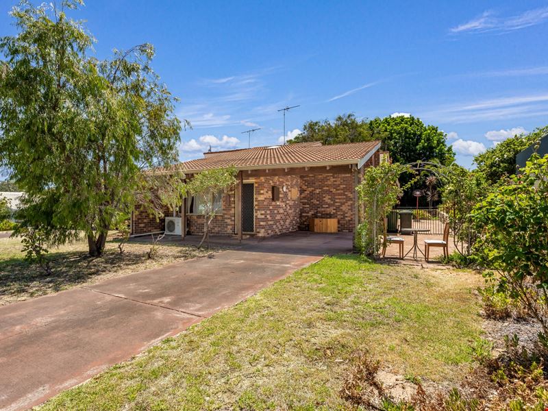 14B Argyle Avenue, Withers WA 6230