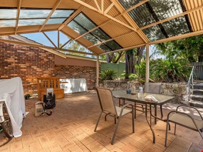 14B Argyle Avenue, Withers WA 6230