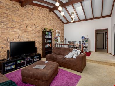 14B Argyle Avenue, Withers WA 6230