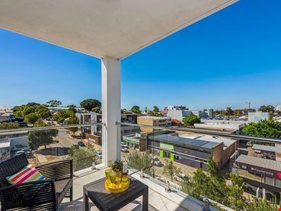 27/21 Northwood Street, West Leederville WA 6007