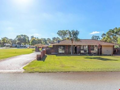 59 Mortimer Street, Wattleup WA 6166