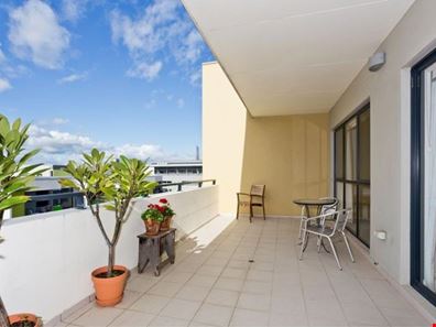 56/9 Linkage Avenue, Cockburn Central WA 6164